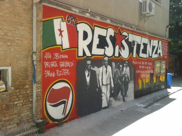 'La Resistenza' non si ferma: il Centro sociale di Ferrara riapre con tante iniziative organizzate da un gruppo di giovani